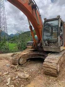 Buy Hitachi ZX200-6 Used Excavator / 5 Buy Hitachi ZX200-6 Used Excavator / 5