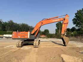 Buy Hitachi EX200 Used Excavator / 2 Buy Hitachi EX200 Used Excavator / 2