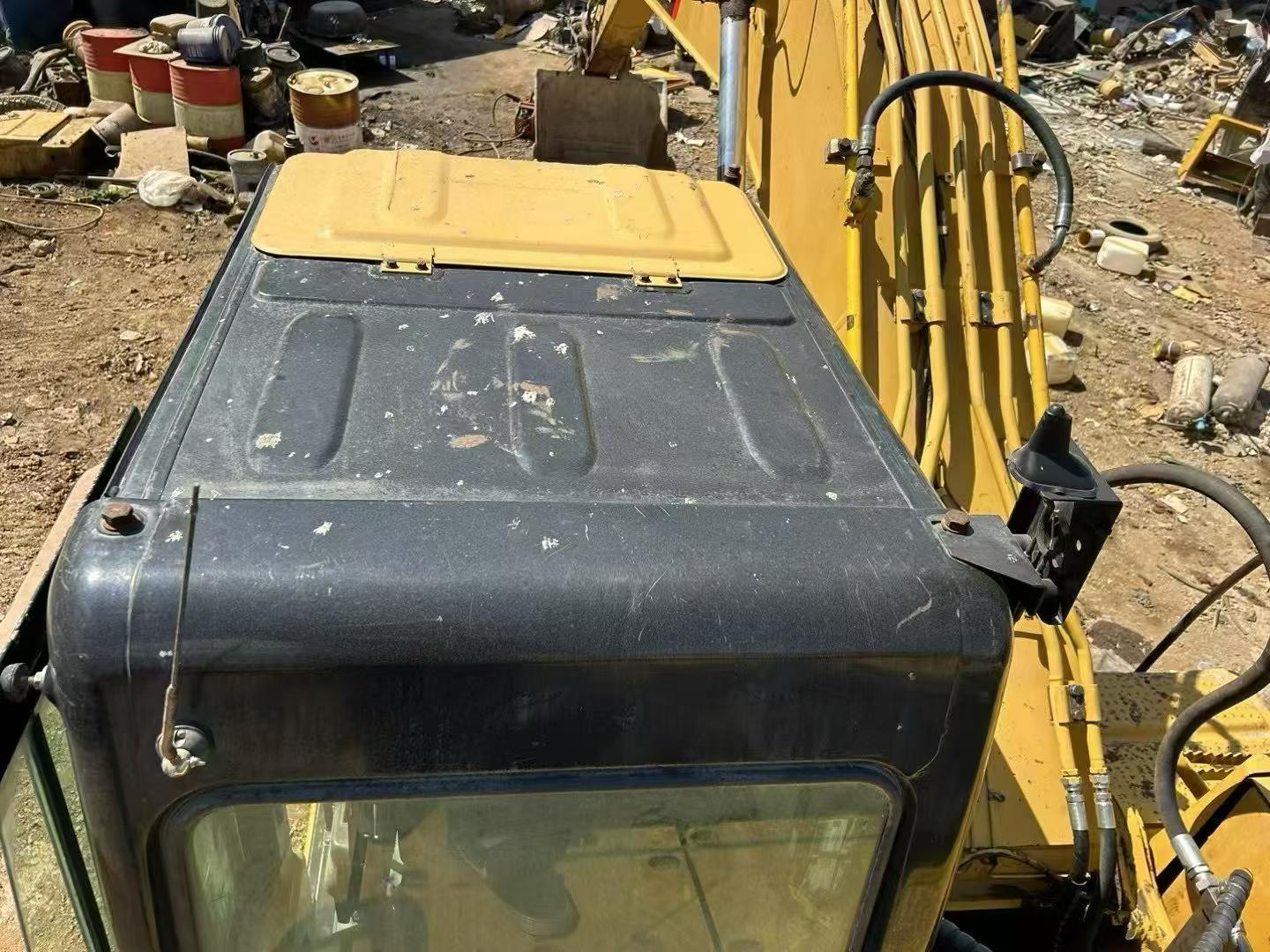 Buy Caterpillar 323DL Used Excavator / 8