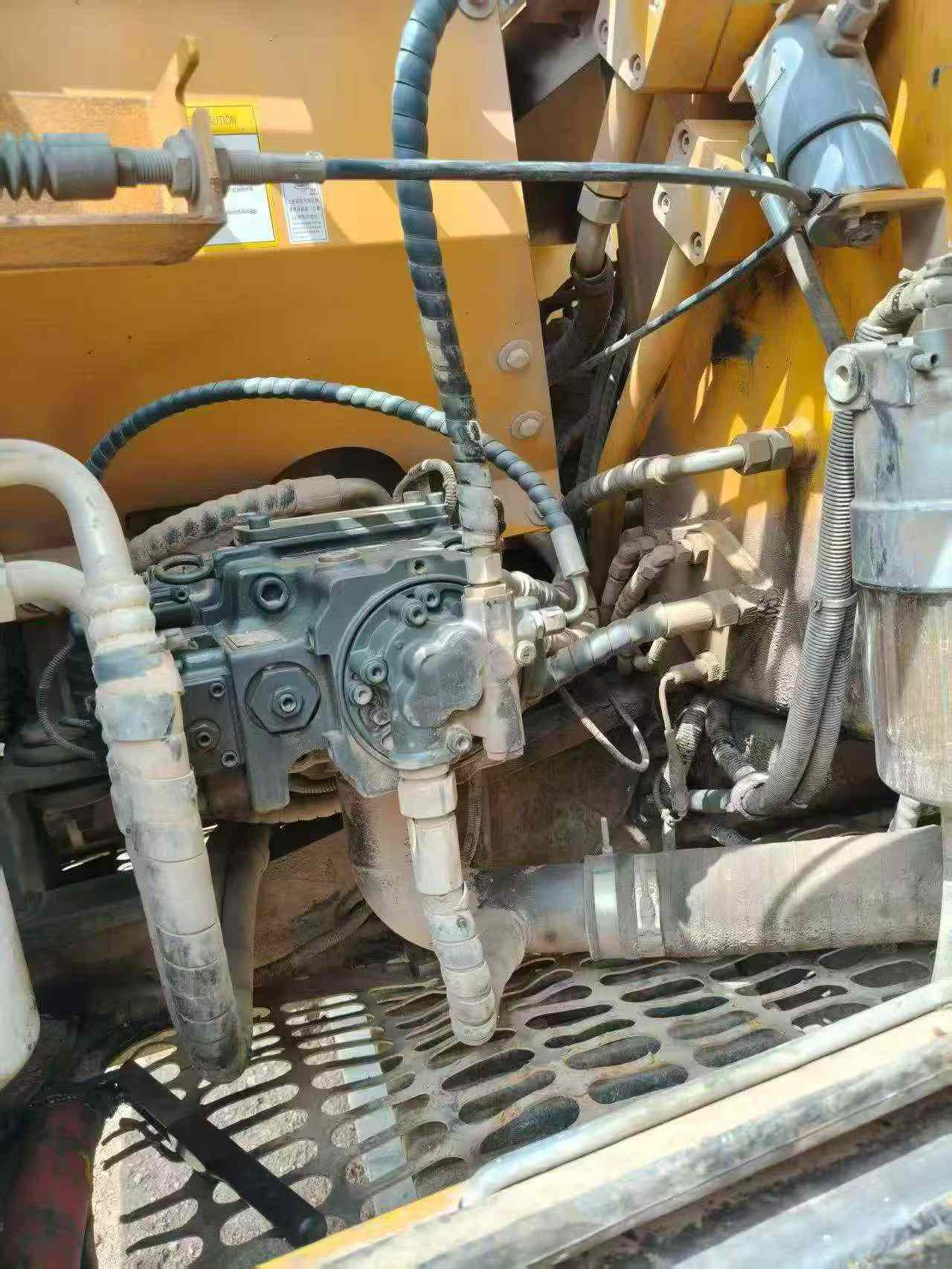 Buy Sany SY135 Used Excavator / 6