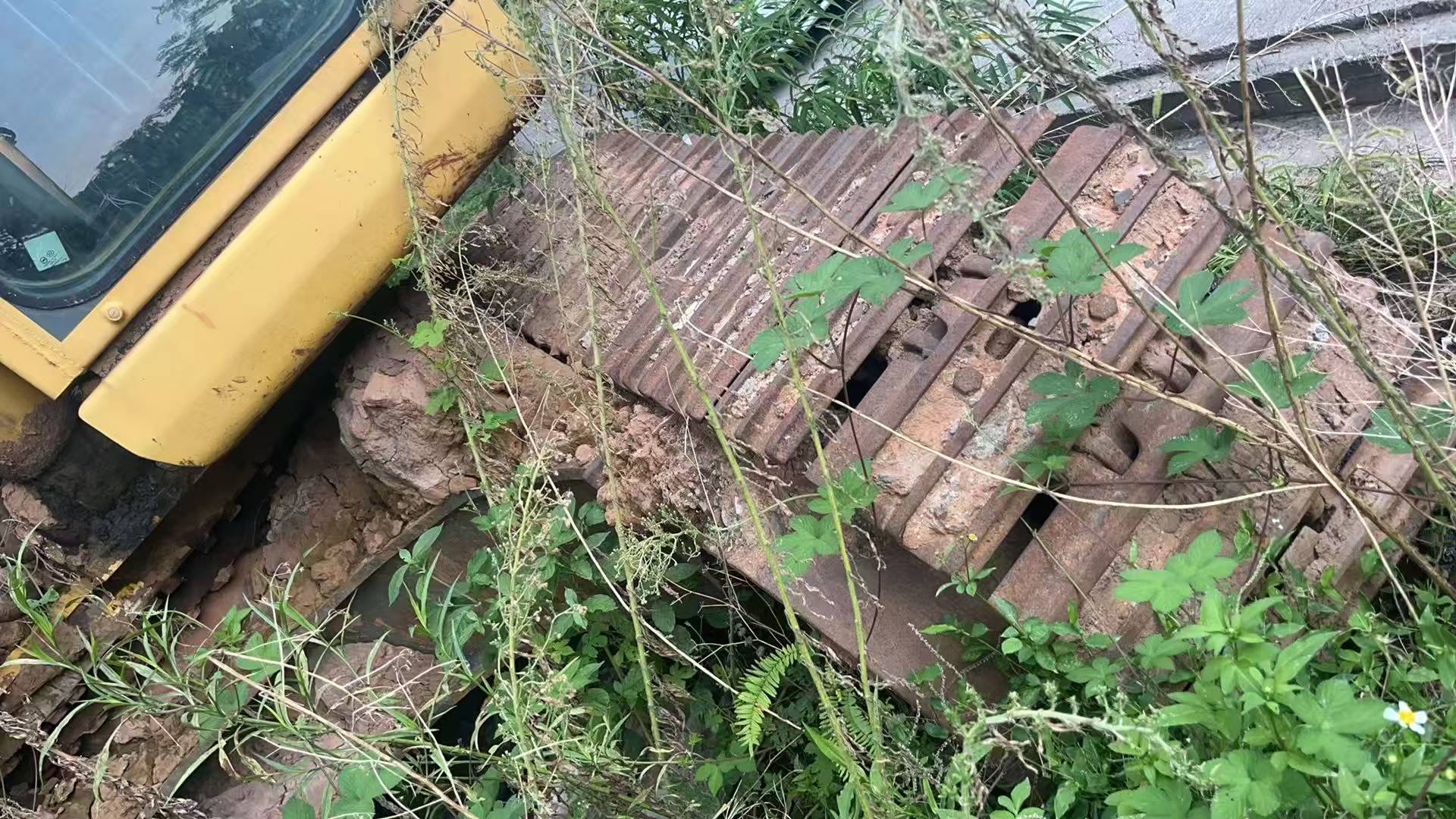 Buy Komatsu PC460LC-8 Used Excavator / 7