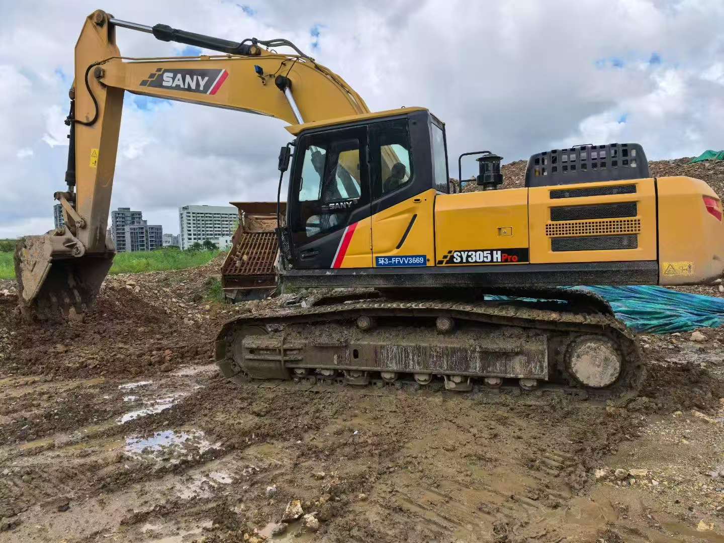 Buy Sany SY305C Used Excavator / 7