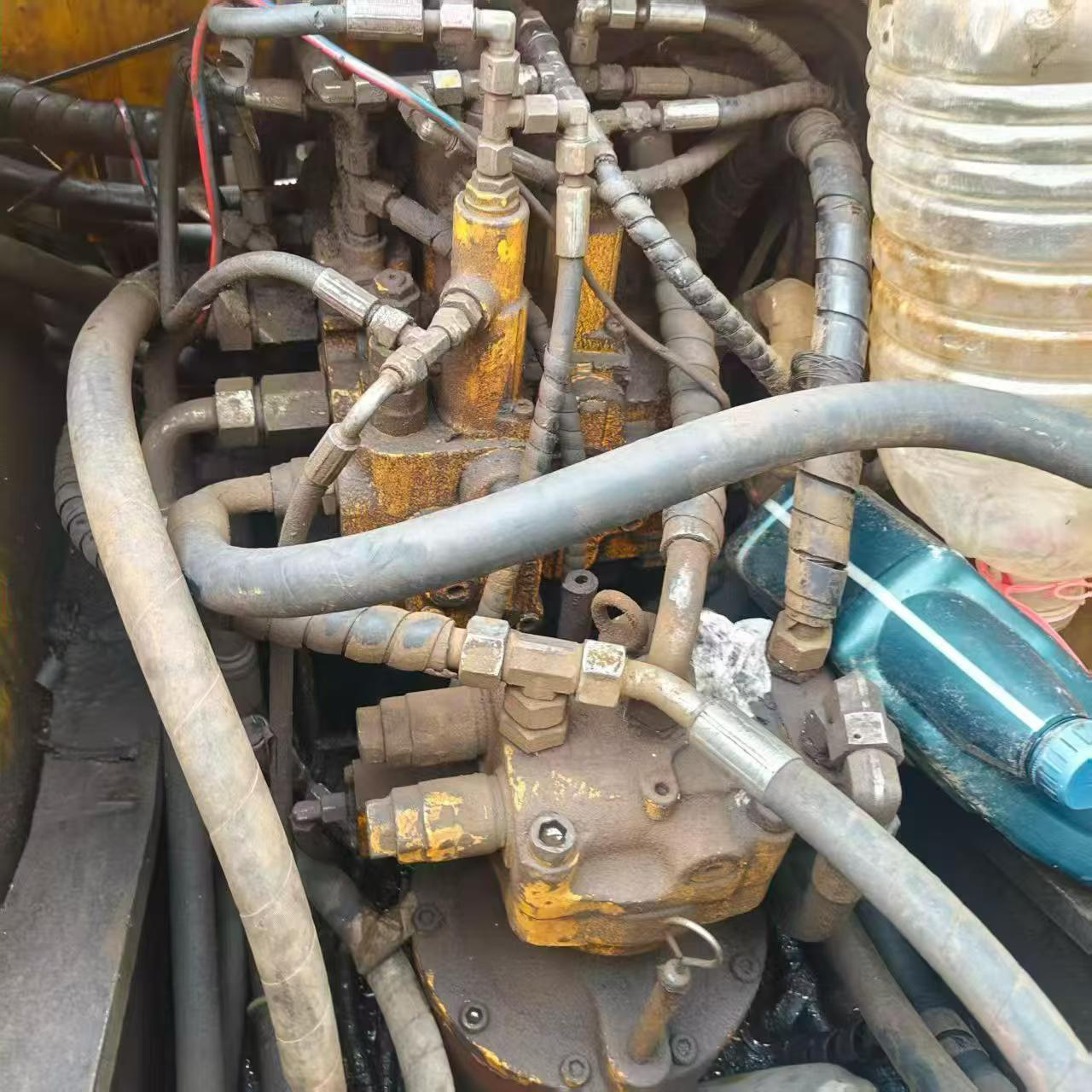 Buy Sany SY135 Used Excavator / 4
