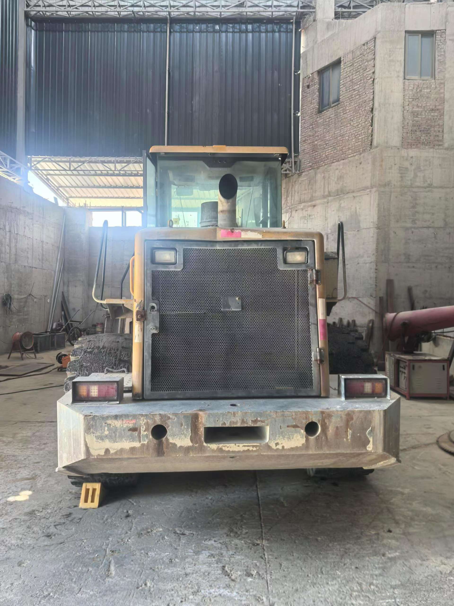 Buy XCMG LW500FV Used Loader / 6