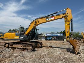 Buy XCMG XE225DK Used Excavator / 4 Buy XCMG XE225DK Used Excavator / 4