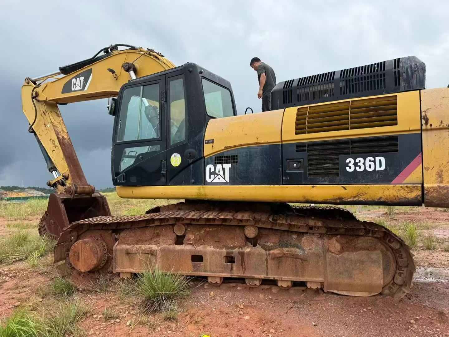 Buy Caterpillar 336E Used Excavator / 4