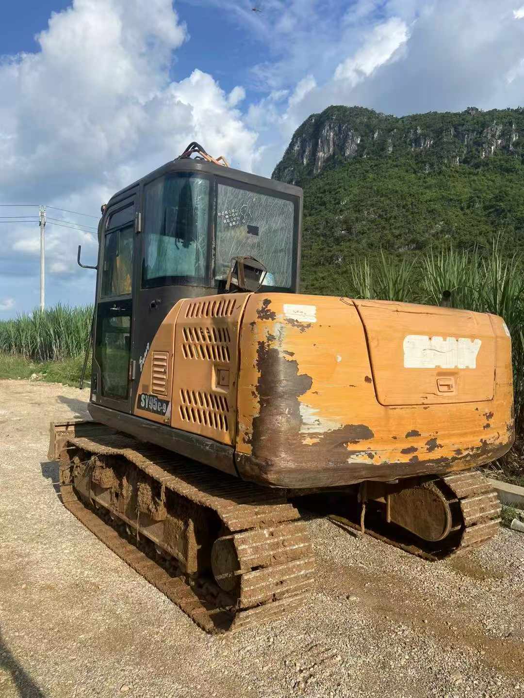 Buy Sany SY95C Used Excavator / 5