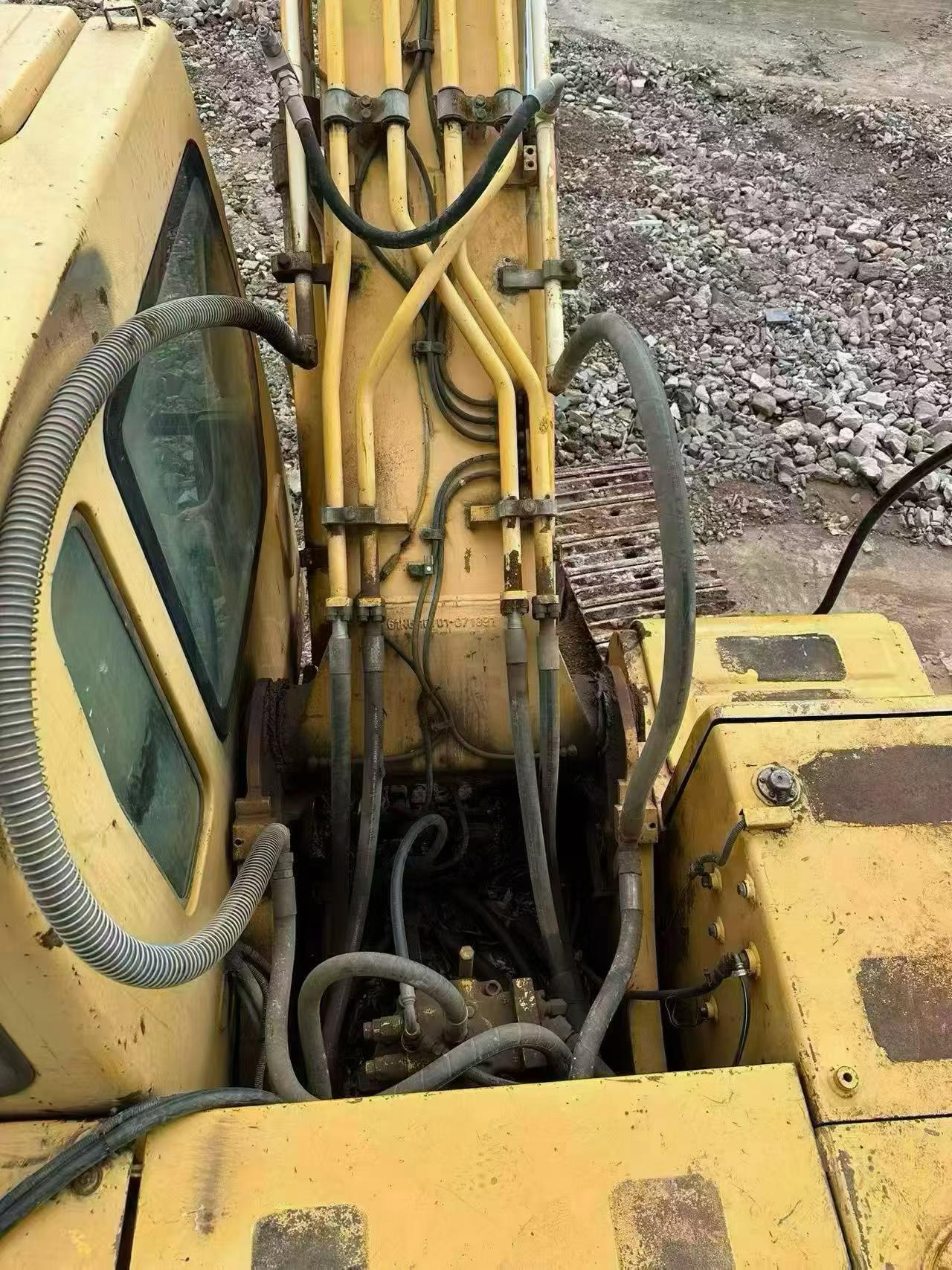 Buy Hyundai R225-7 Used Excavator / 2