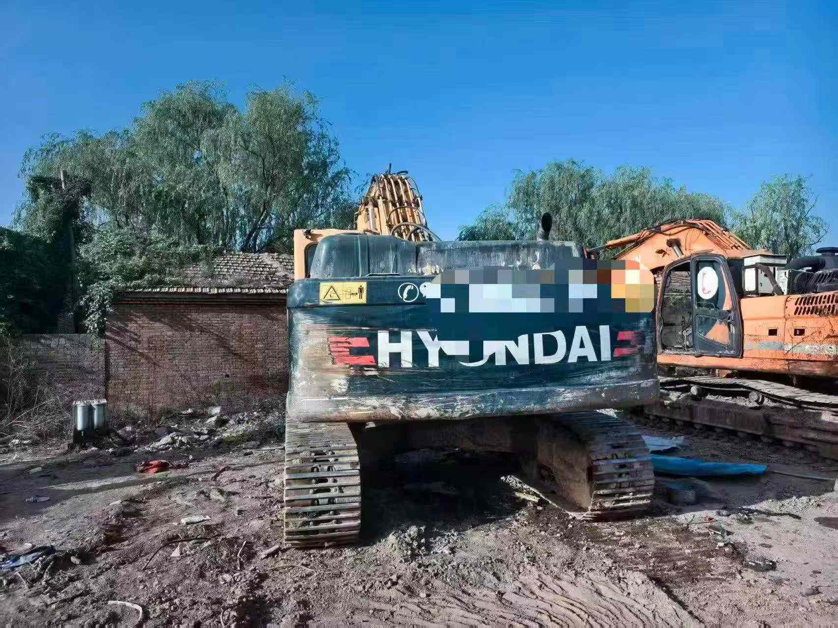 Buy Hyundai R335-7 Used Excavator / 2