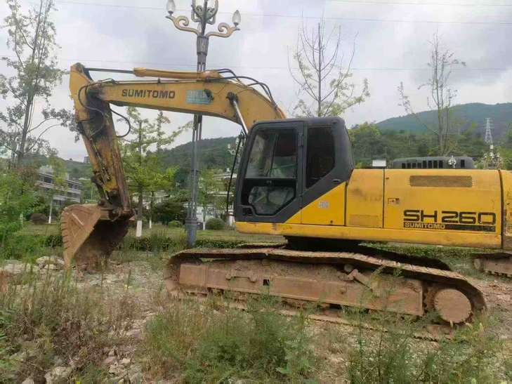 Buy Sumitomo SH240-3 Used Excavator / 1