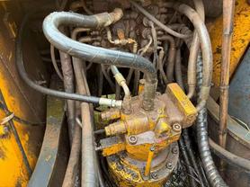Buy Hyundai R215-7C Used Excavator / 2 Buy Hyundai R215-7C Used Excavator / 2
