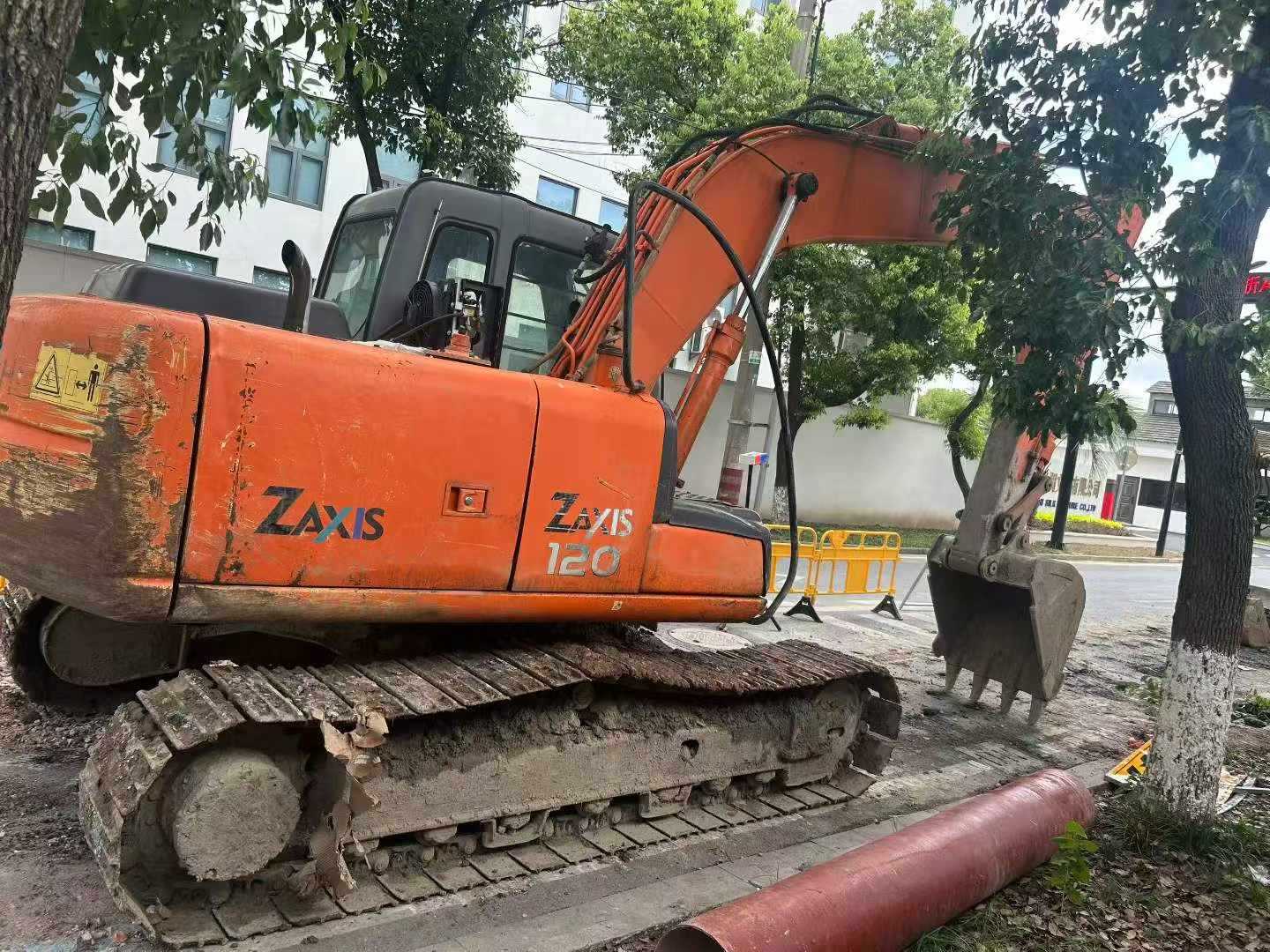Buy Hitachi EX120-6 Used Excavator / 2