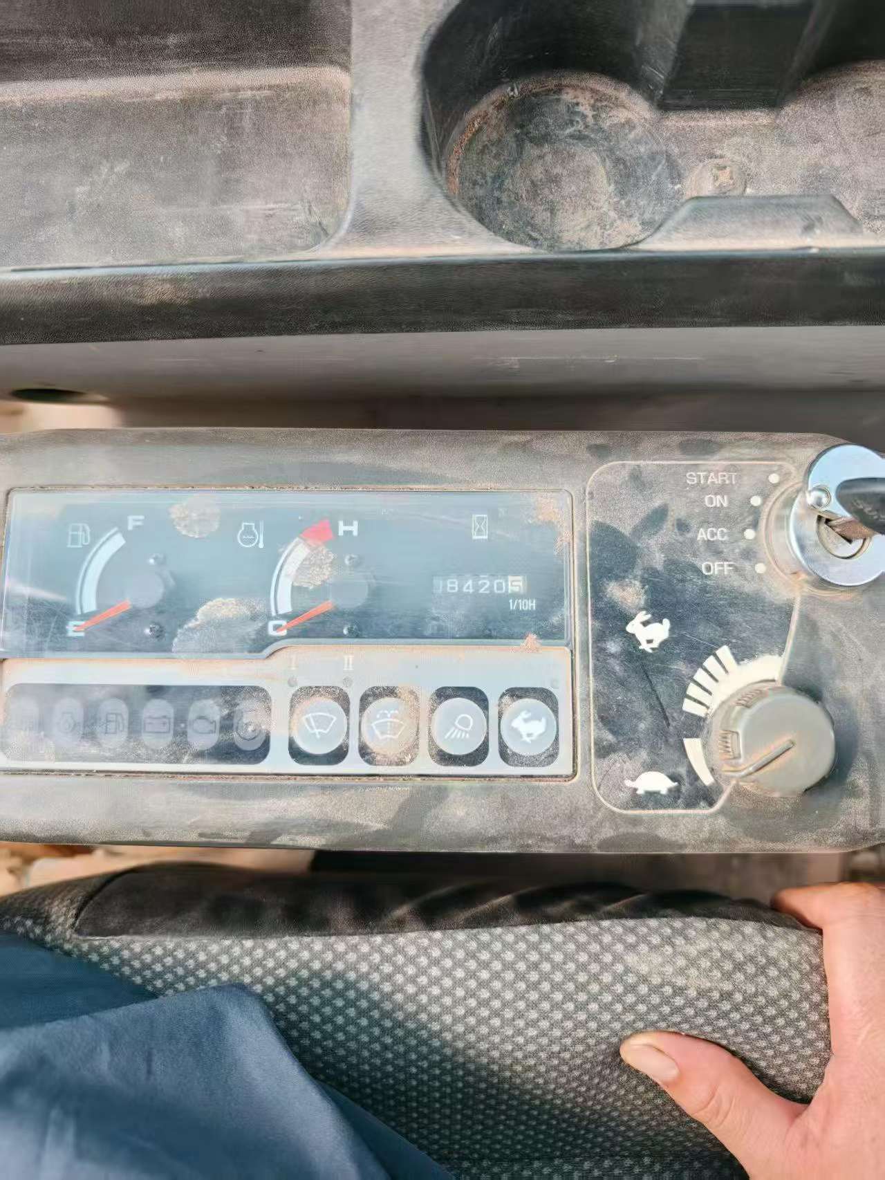 Buy Sumitomo SH80-6 Used Excavator / 8
