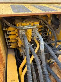 Buy Komatsu PC220-8 Used Excavator / 5 Buy Komatsu PC220-8 Used Excavator / 5