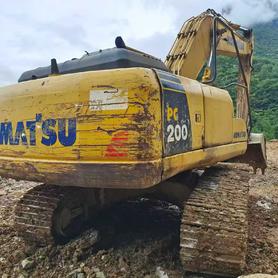 Buy Komatsu PC200-8 Used Excavator / 3 Buy Komatsu PC200-8 Used Excavator / 3