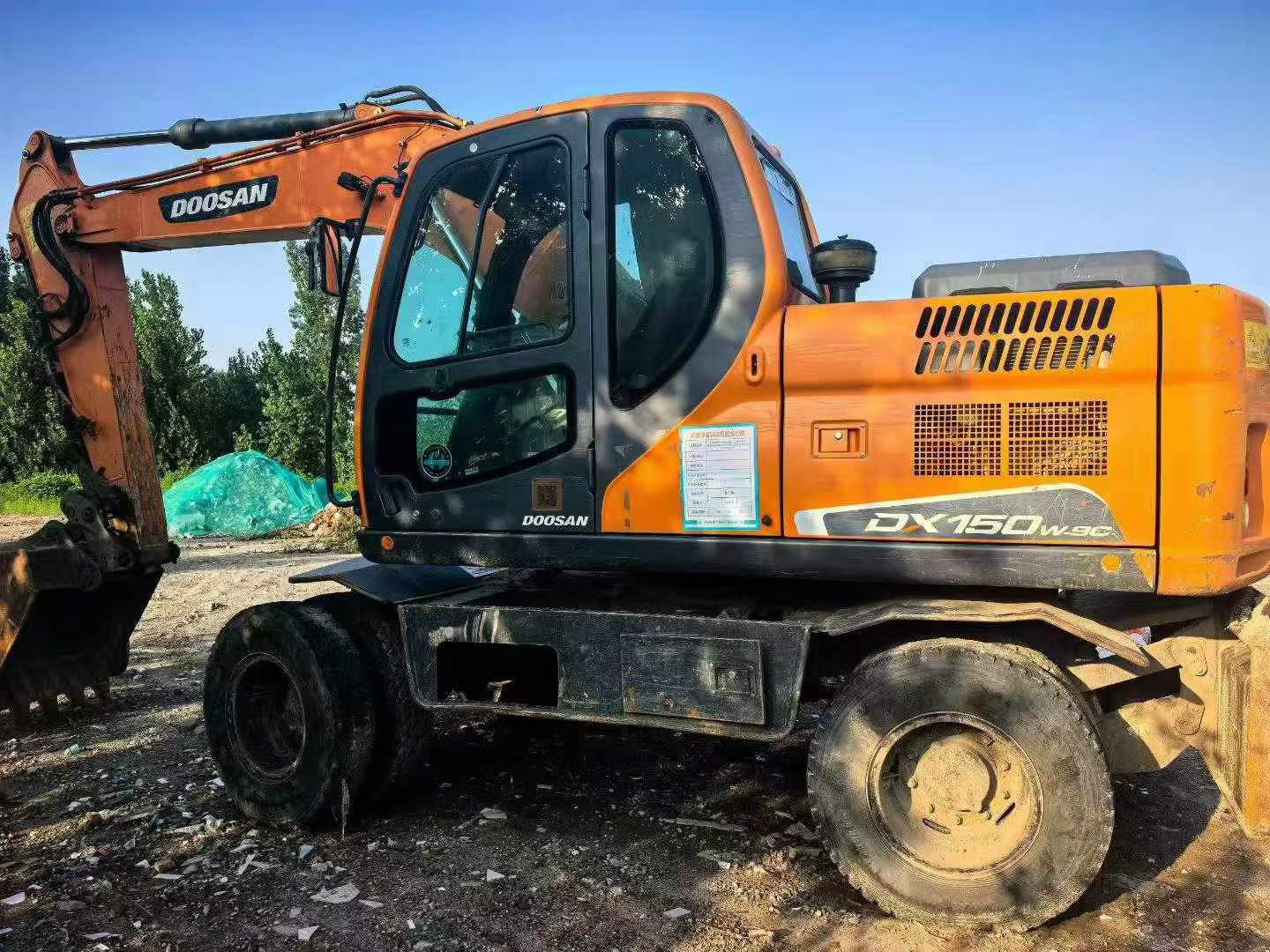 Buy Doosan DX150-9C Used Excavator / 2