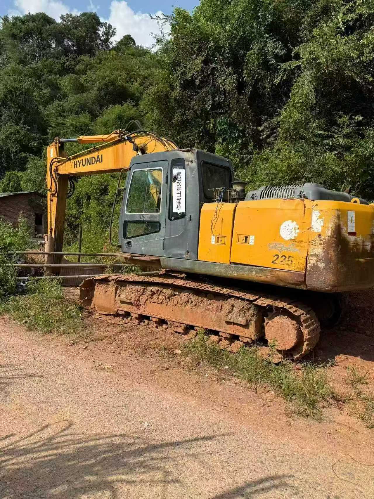 Buy Hyundai R215-7 Used Excavator / 3