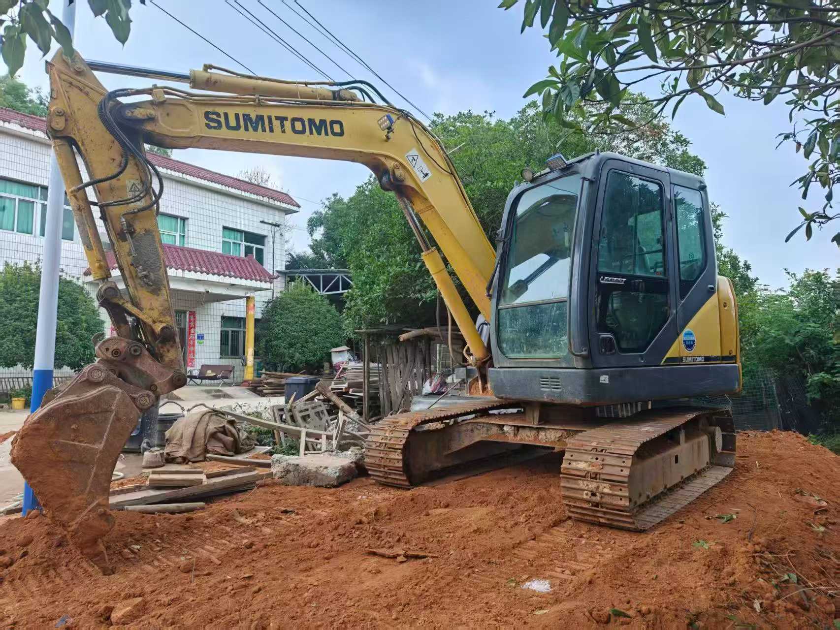 Buy Sumitomo SH80-6 Used Excavator / 2