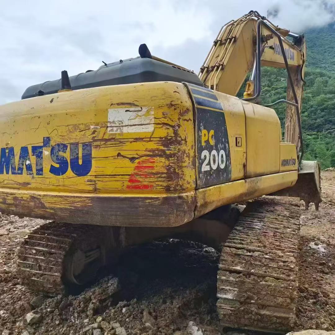 Buy Komatsu PC200 Used Excavator / 3