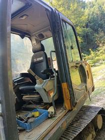 Buy XCMG XE135B Used Excavator / 8 Buy XCMG XE135B Used Excavator / 8