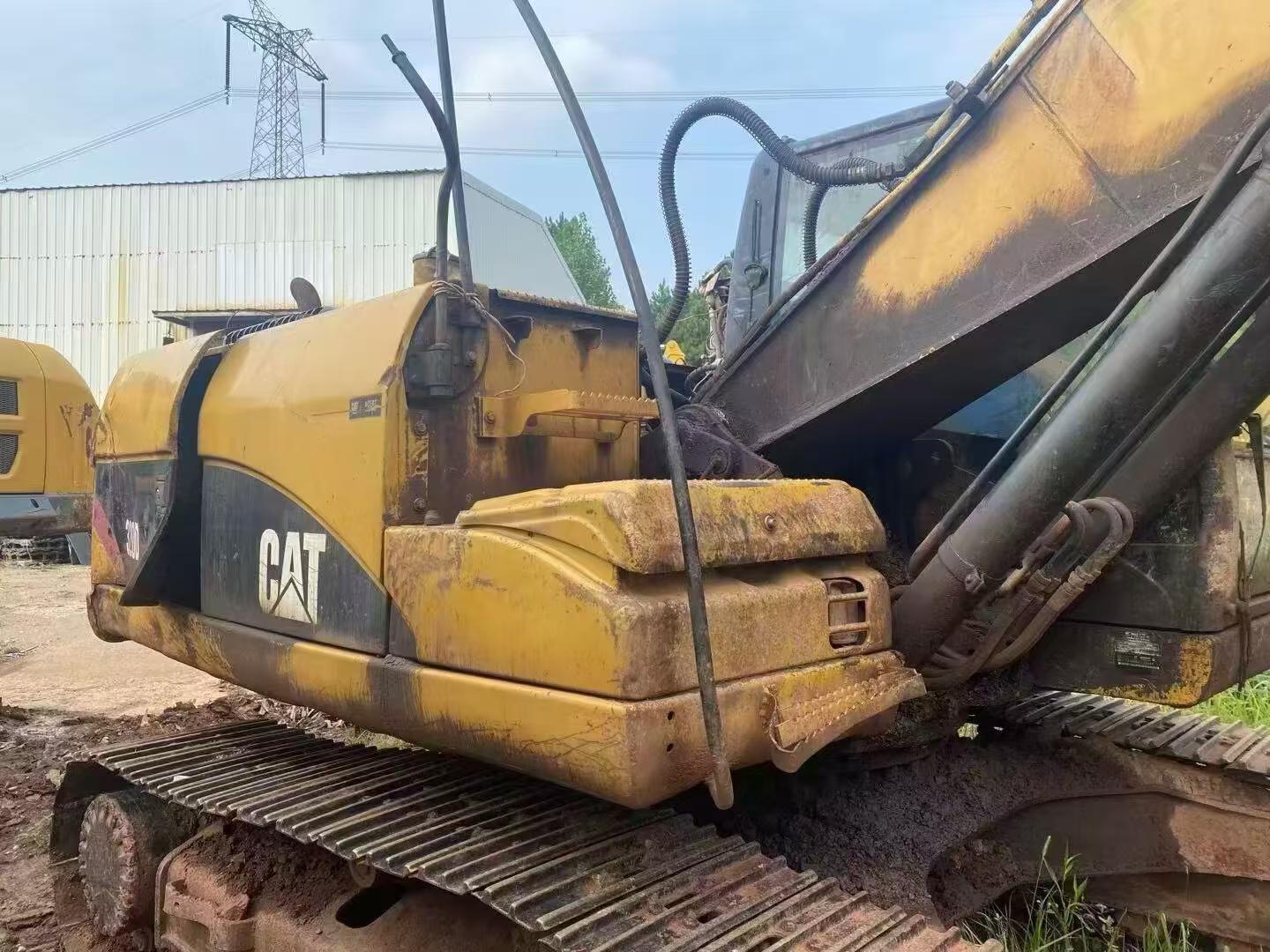 Buy Caterpillar 320D Used Excavator / 2