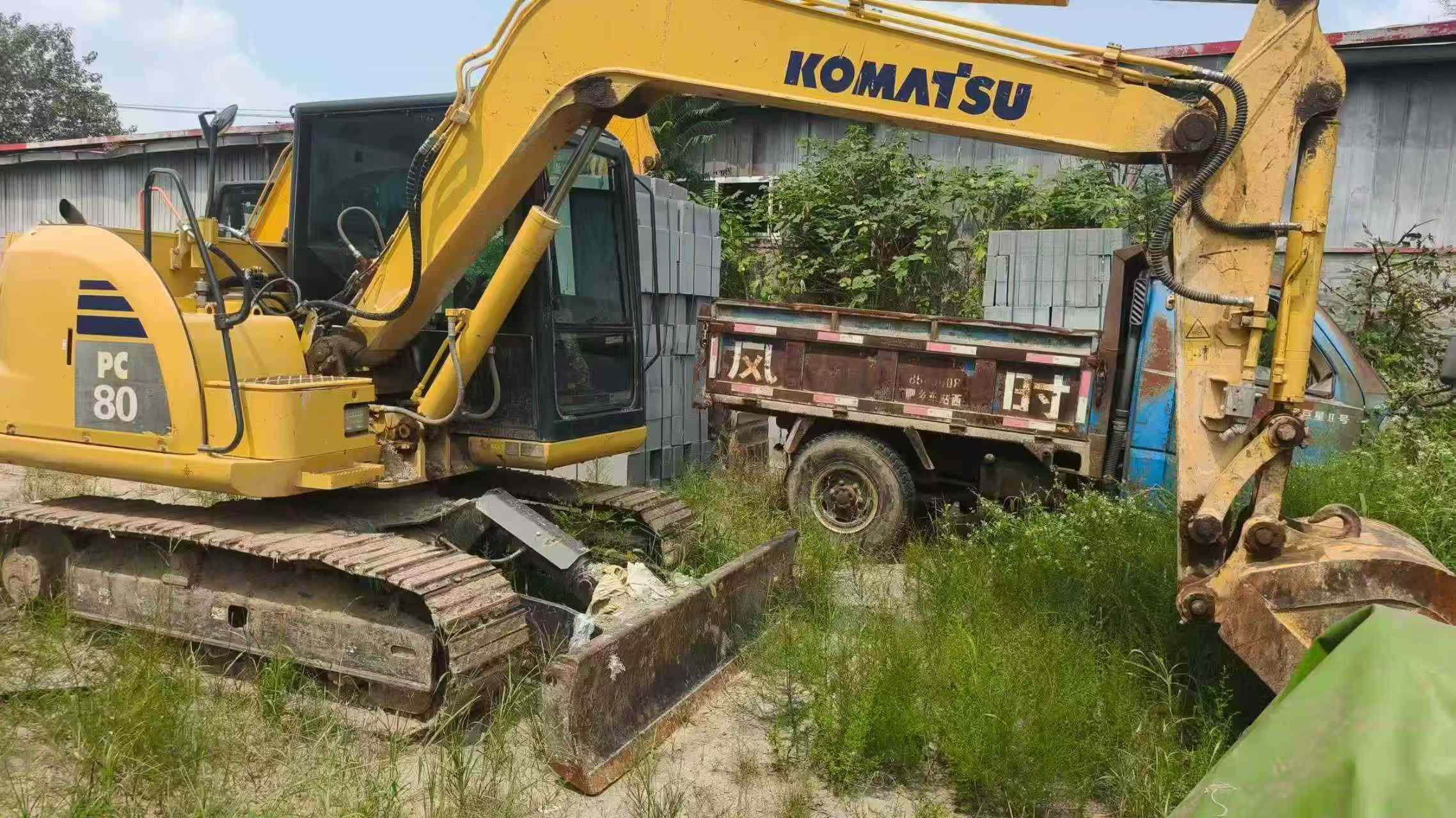Buy Komatsu PC60 Used Excavator / 6