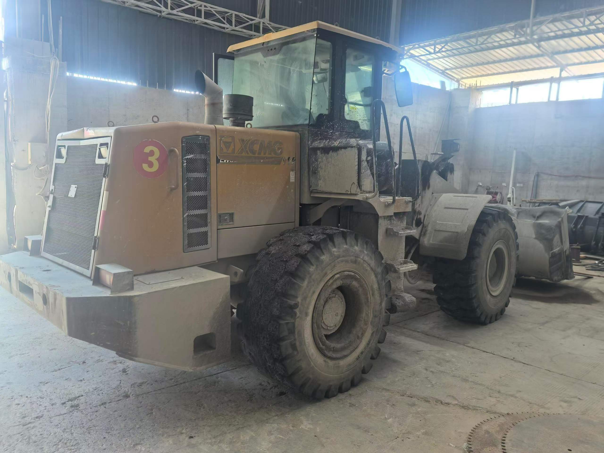 Buy XCMG LW500FV Used Loader / 5