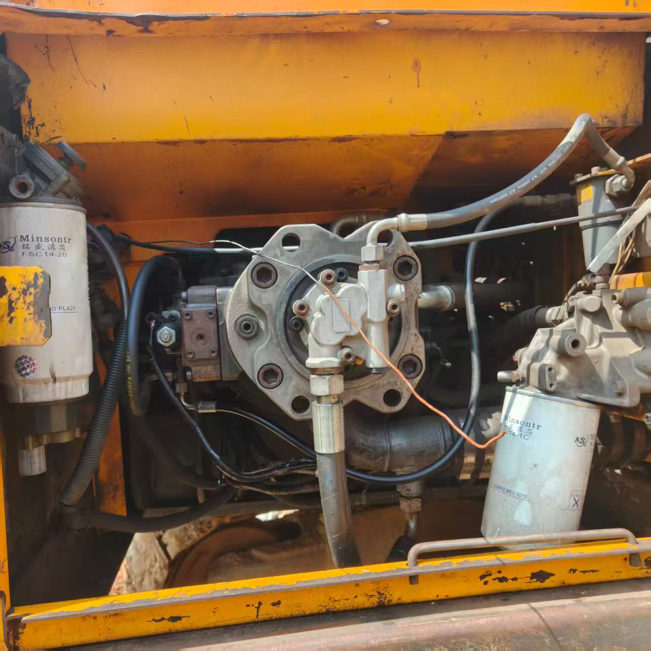 Buy Sany SY215C Used Excavator / 4