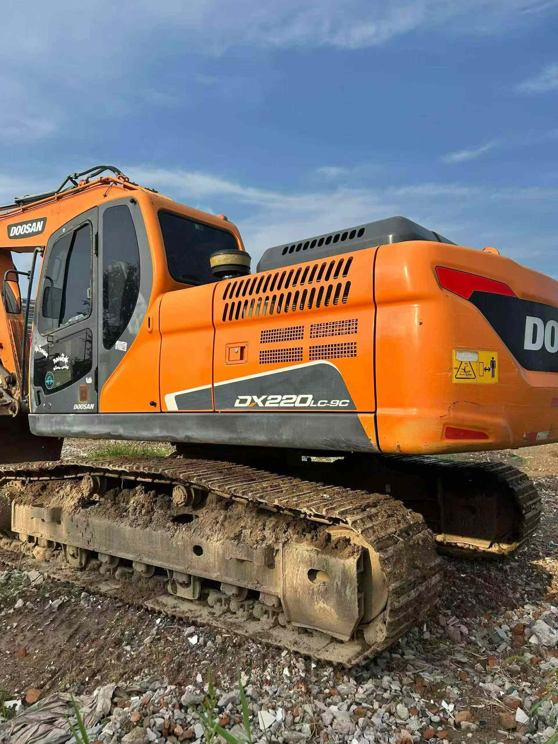 Buy Doosan DH220-3 Used Excavator / 3