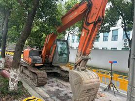 Buy Hitachi EX120-6 Used Excavator / 4 Buy Hitachi EX120-6 Used Excavator / 4