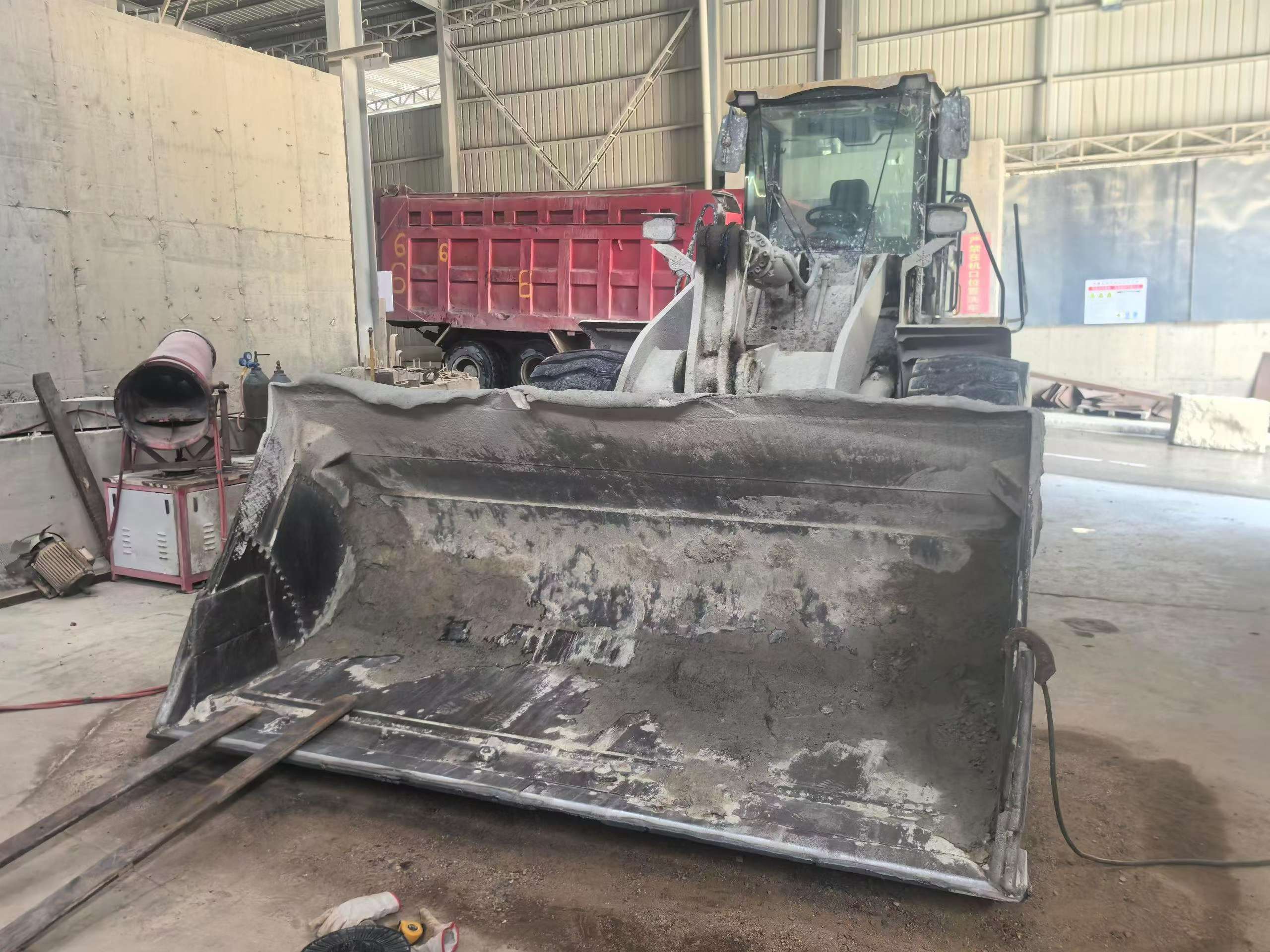 Buy XCMG LW500FV Used Loader / 7