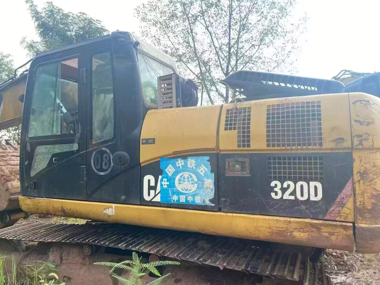 Buy Caterpillar 320D Used Excavator / 4