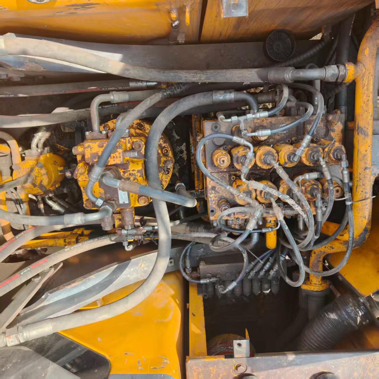 Buy Sany SY215C Used Excavator / 2