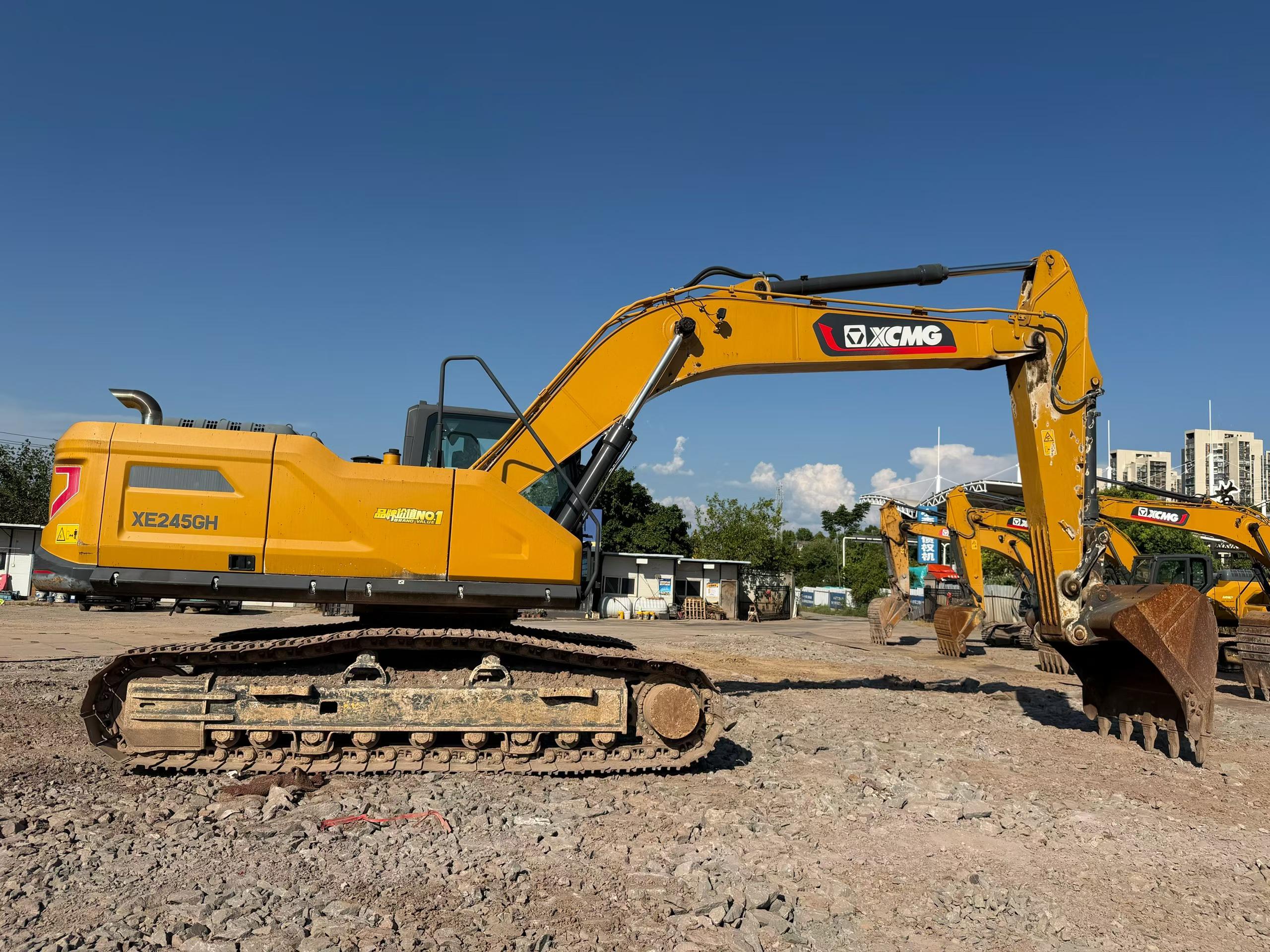 Buy XCMG XE245GH Used Excavator / 3