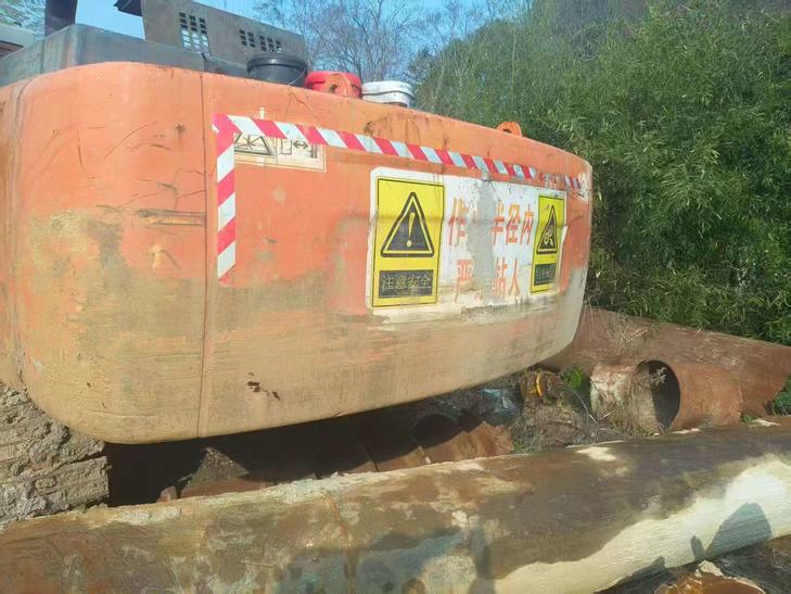 Buy Hitachi ZX450-6 Used Excavator / 1