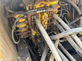 Buy Komatsu PC240-6 Used Excavator / 4 Buy Komatsu PC240-6 Used Excavator / 4
