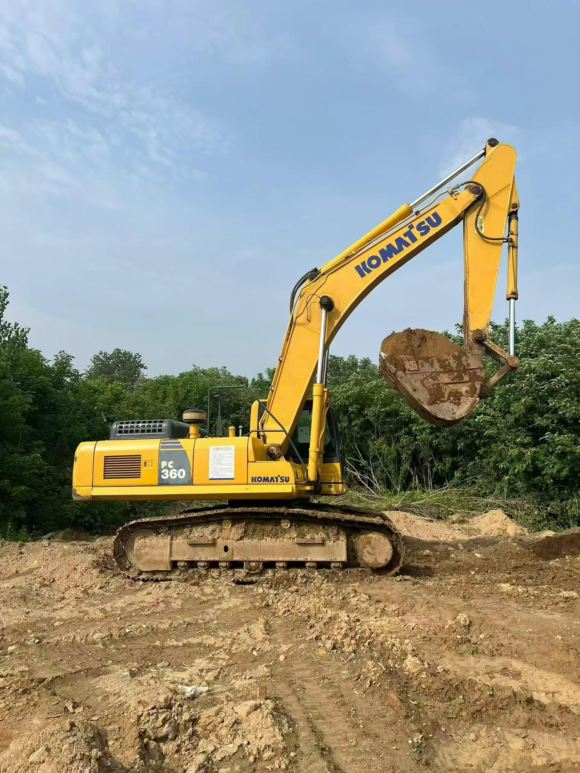 Buy Komatsu PC360-7 Used Excavator / 2
