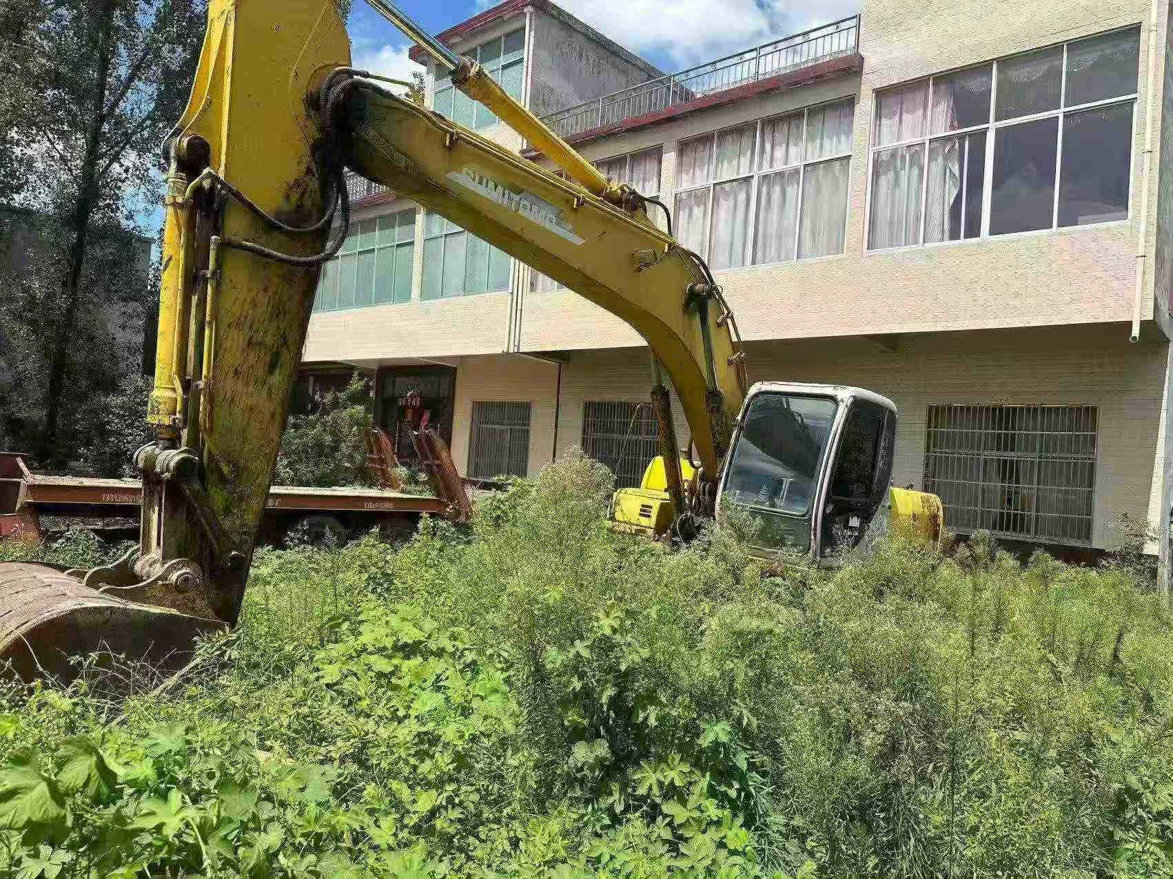 Buy Sumitomo SH200-2 Used Excavator / 5