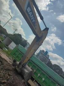 Buy Sany SY245H Used Excavator / 3 Buy Sany SY245H Used Excavator / 3