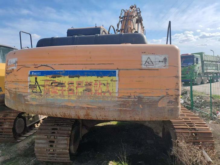 Buy Sany SY235C Used Excavator / 1