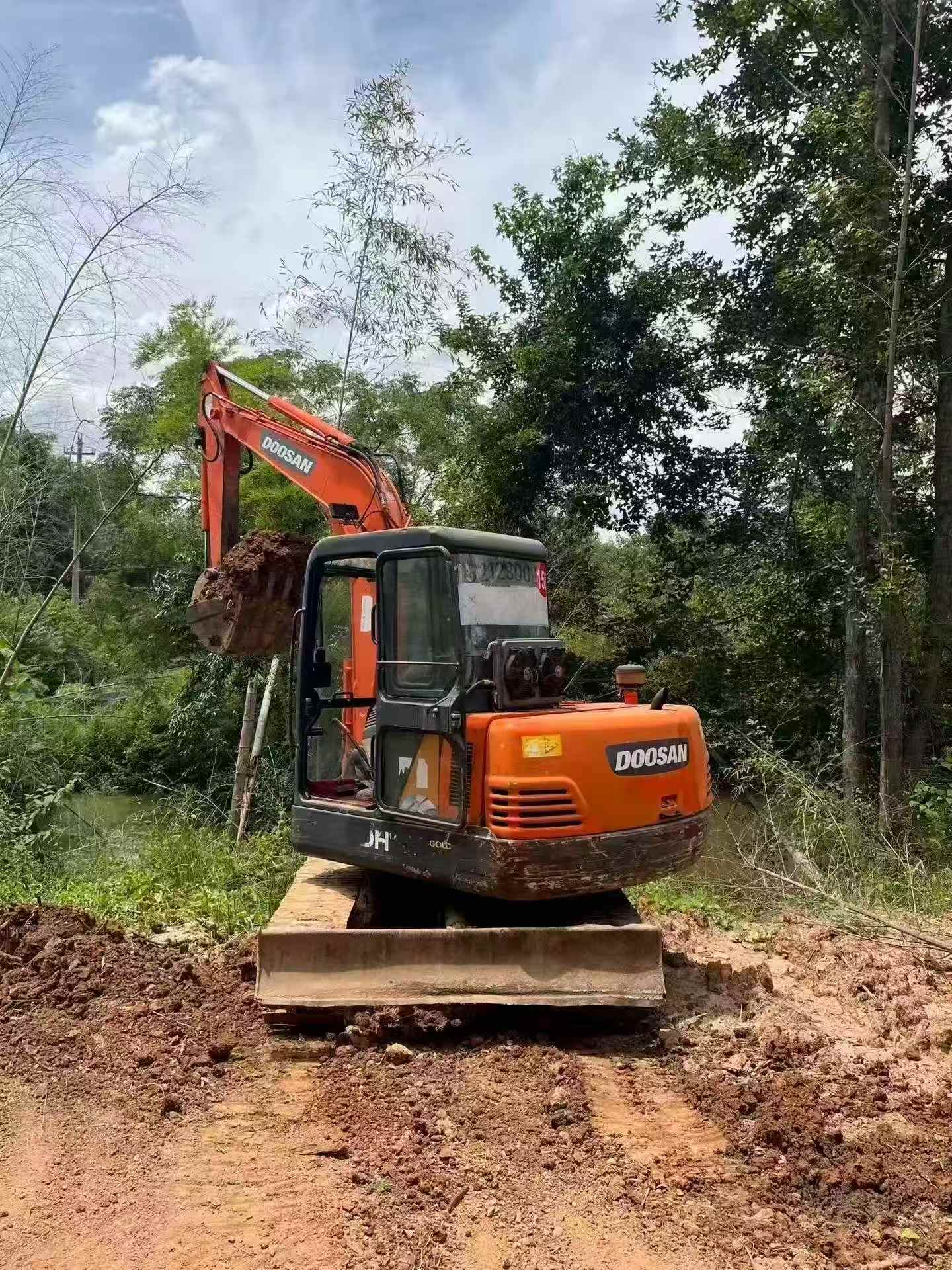 Buy Doosan DH55 Used Excavator / 5