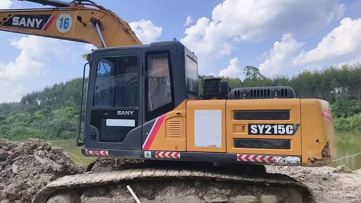 Buy Sany SY215C Used Excavator / 1