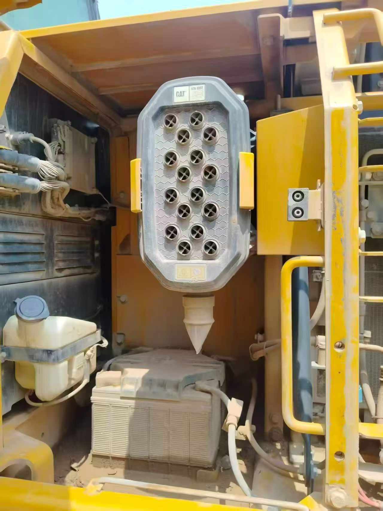 Buy Caterpillar 320A Used Excavator / 5