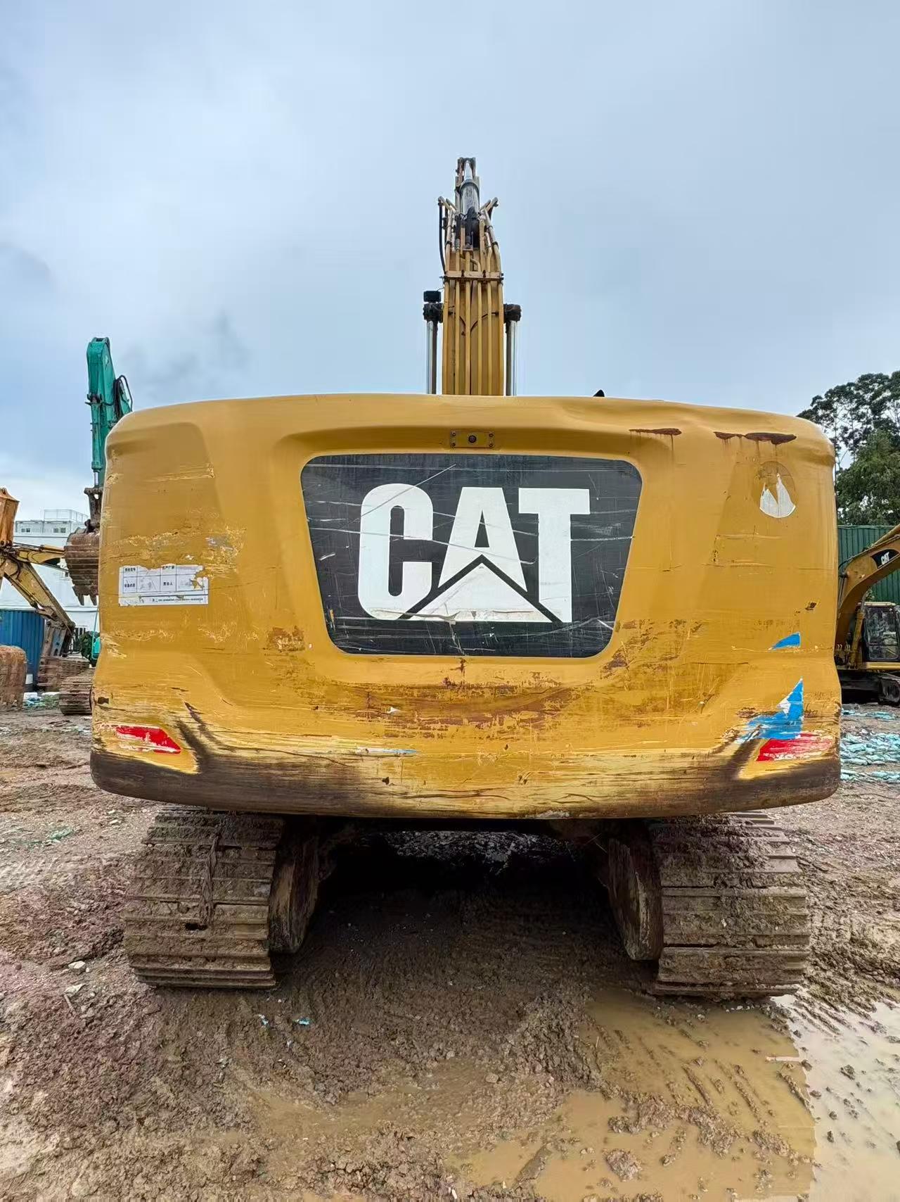Buy Caterpillar 320GC Used Excavator / 9
