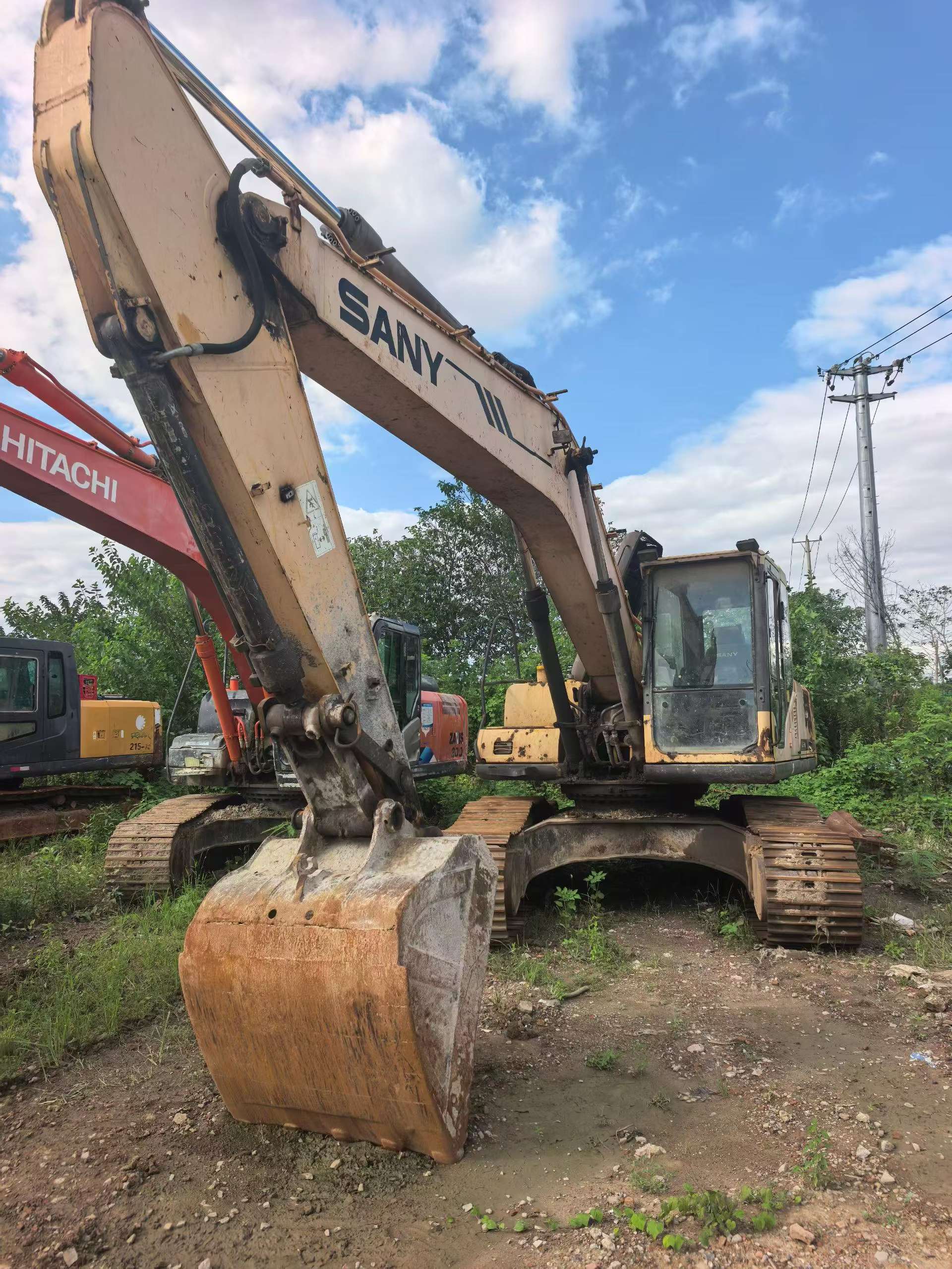 Buy Sany SY215C Used Excavator / 7