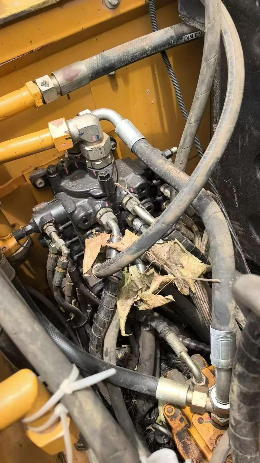 Buy Sany SY75 Used Excavator / 2