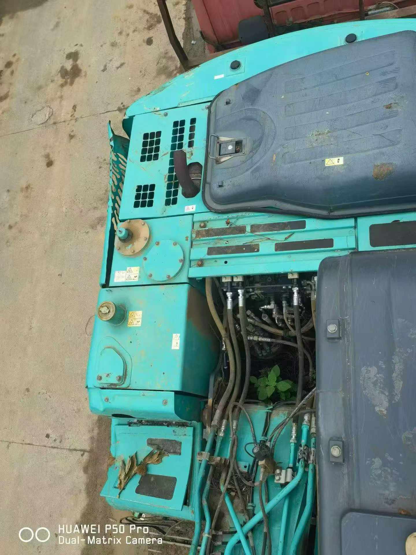 Buy Kobelco SK130 Used Excavator / 3
