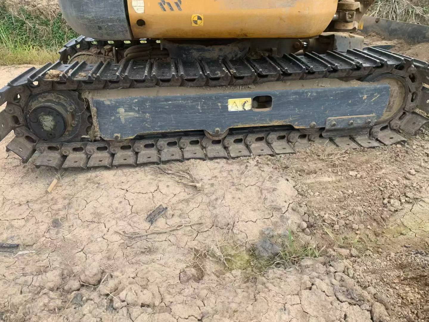 Buy XCMG XE15 Used Excavator / 3