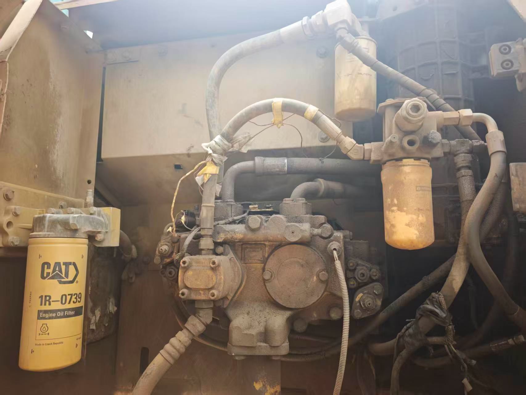 Buy Caterpillar 320D Used Excavator / 6