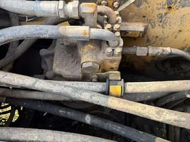 Buy Komatsu PC240-6 Used Excavator / 5 Buy Komatsu PC240-6 Used Excavator / 5